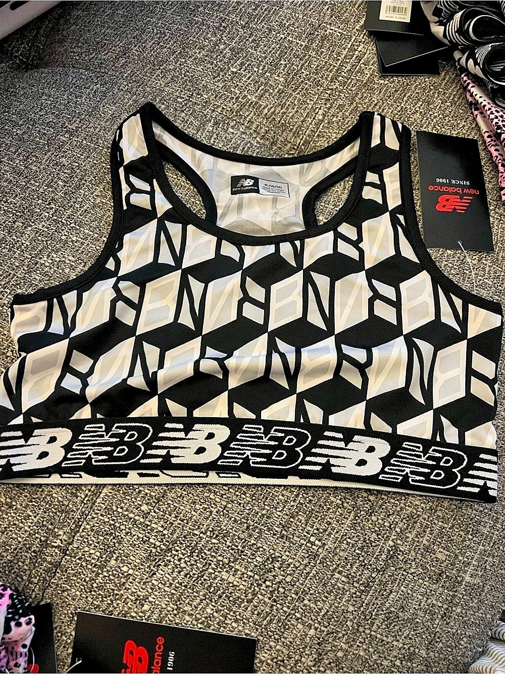 New Balance kids Geometric Crop Top in Black & White nwt